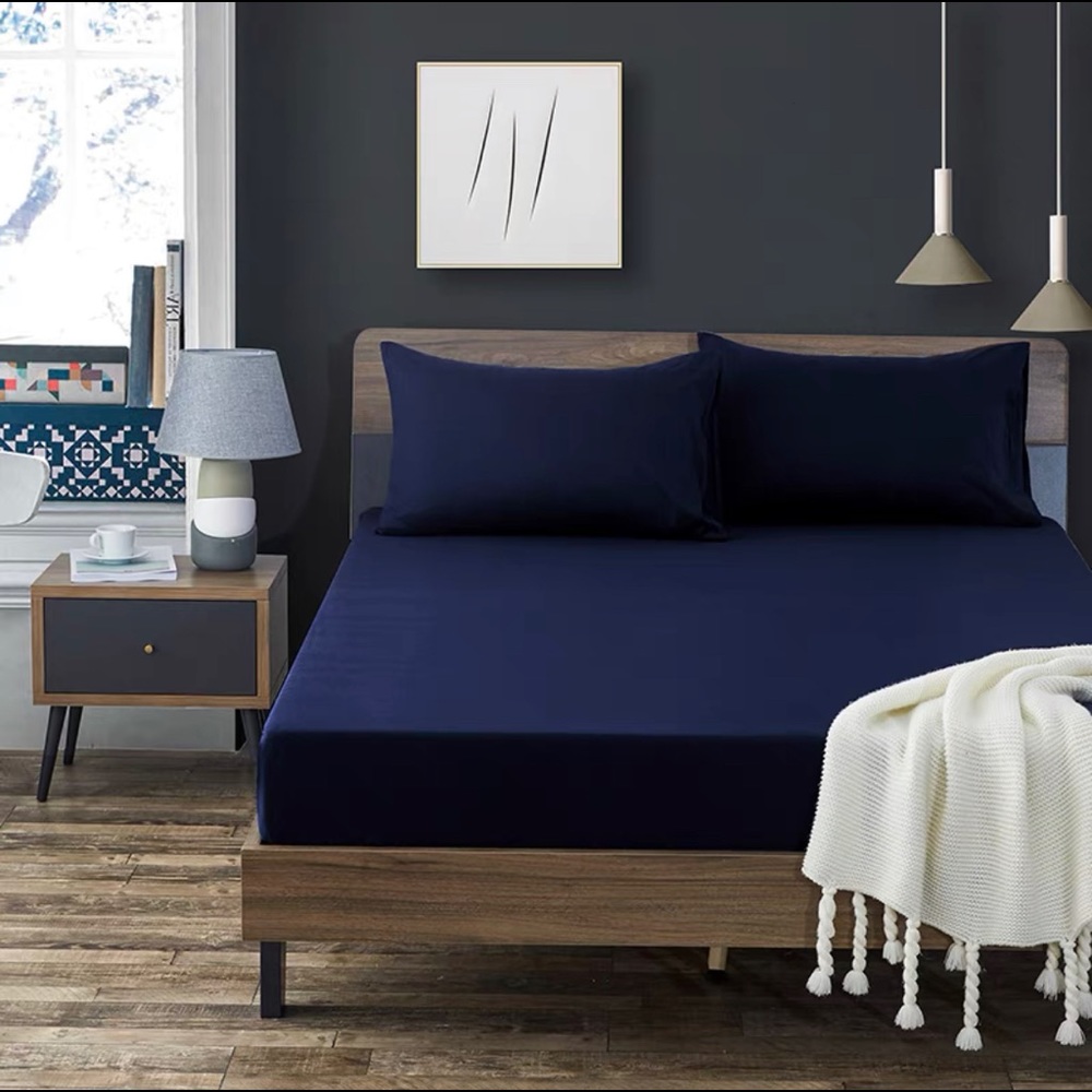 Last Price QUEEN SIZE 100% super soft microfiber sheet set NAVY colors